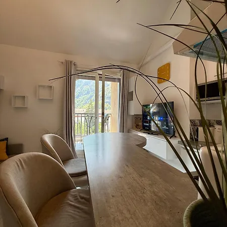 Le Duplex D'helene Centre Climatise Apartmán Cluses